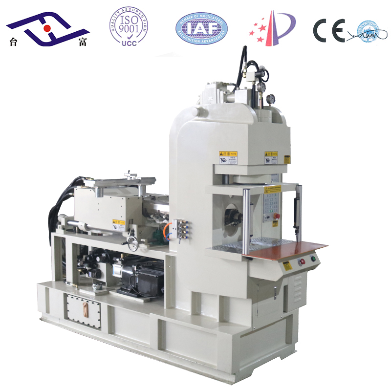 立式注塑機(jī)廠家